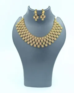 lakshanaa_ethnic_wear_necklace_jewellery_2_4layer_symmetric_box_style_panchaloha_jewellery_export_ready